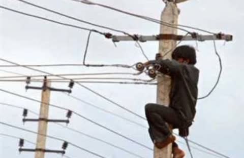 लवाही पंचायत में बिजली चोरी के खिलाफ बिजली विभाग ने मारा छापा, 10 लोगों पर कराई गई प्राथमिकी दर्ज