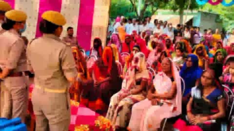 हरपालपुर पुलिस ने मिशन शक्ति अभियान के तहत महिलाओं को किया जागरूक