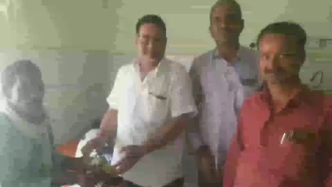 Sitapur news:- लहरपुर में भाजपा पदाधिकारियों एवं कार्यकर्ताओं द्वारा अस्पतालों में फल वितरित कर बड़े ही हर्षोल्लास के साथ मनाया पीएम मोदी का जन्म दिवस