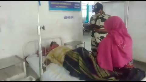 आकाशीय बिजली की चपेट में आने से किसलपुरी गांव निवासी महिला हुई घायल जिला चिकित्सालय डिंडोरी में इलाज के लिए कराया गया भर्ती इलाज जारी