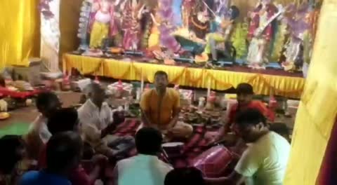 भंडरा के नव निर्माण दुर्गा पूजा पंडाल में अखंड हरिकीर्तन की गई आयोजित