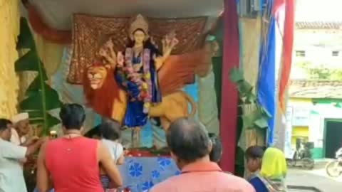 बकस्वाहा दुर्गा पंडालों में हुई माँ शक्ति की पूजा अर्चना