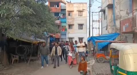 हरदोई- कांशीराम कॉलोनी में भाजपा ने मांगे वोट