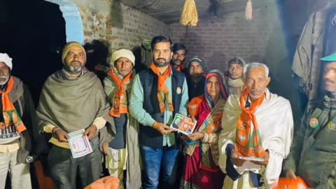 शाहजहांपुर : भाजपा प्रत्याशी के समर्थन में ब्लॉक प्रमुख ने मांगे वोट