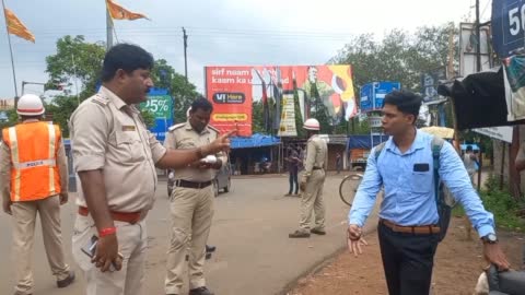 kharagpur town trfic police sathe jhogra public