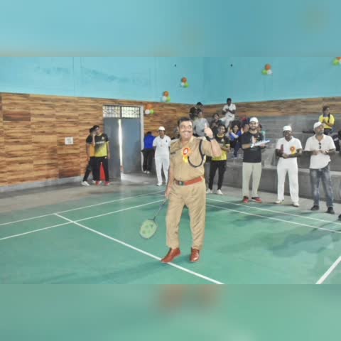 *आयोजन सचिव रामपुर पुलिस अधीक्षक द्वारा 39वीं अंतर्जनपदीय बरेली जोन, बरेली पुलिस बेडमिंटन एवं टेबल टेनिस (पुरूष/महिला) प्रतियोगिता 2022 उद्घाटन किया। 