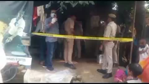 बाराबंकी बबुरिहा गांव में पति ने पत्नी की फावड़े से मारकर की हत्या, पुलिस ने शव को पोस्टमार्टम के लिए भेजा