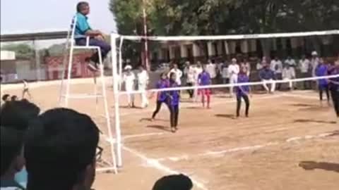 राजस्थान_पाली_जिला स्तरीय छात्रा वर्ग वॉलीबॉल प्रतियोगिता का आयोजन,18 टीमे ले रही है भाग