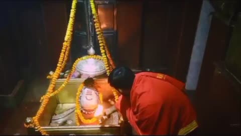 सेमराधनाथ धाम में आए हुए आप सभी भक्तजनो का हार्दिक स्वागत करता है प्रधान पुजारी पं श्री सूर्यकान्त पाण्डेय जी शयन आरती २३/११/२०२३ अध्यक्ष योगेश सिंह 